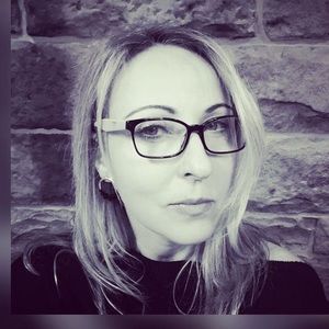 Meet your Posher, Tania